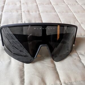 Blenders Black Sunglasses